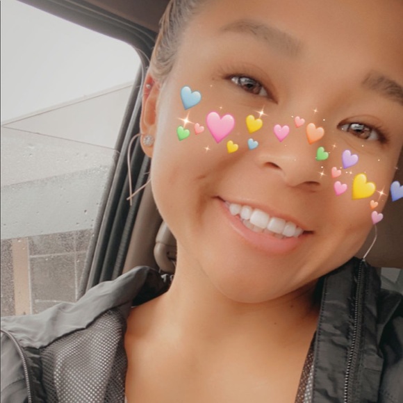 Meet your Posher, Victoria - Picture 5 of 5